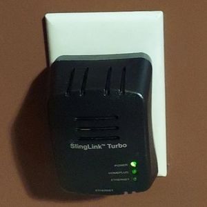 SlingLink Turbo W1 SL300-100 ETHERNET OVER POWER ADAPTER EUC